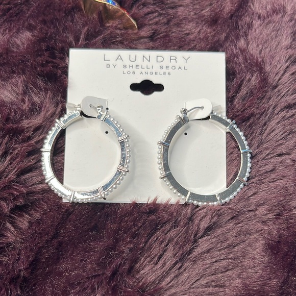 Laundry by Shelli Segal Silver Hoop Earrings - Picture 1 of 4